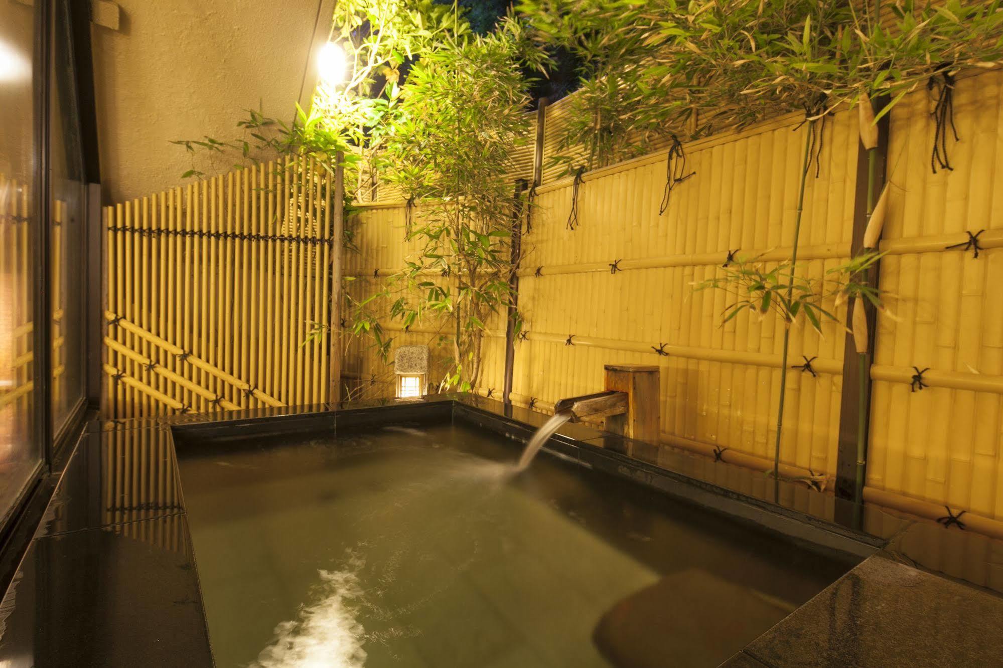 Wajima Onsen Yashio Hotel Buitenkant foto